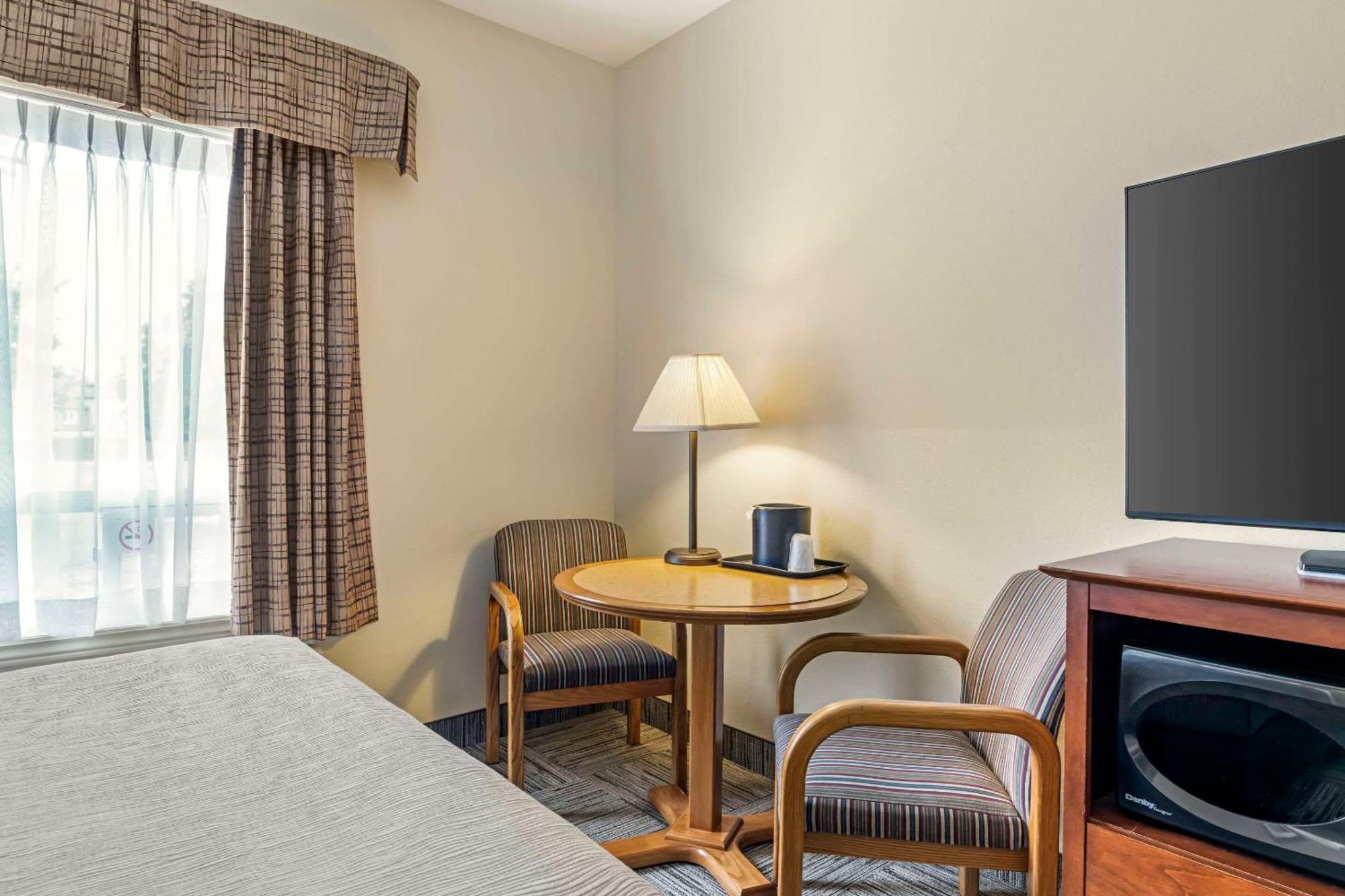 Quality Inn Airport Moncton Ngoại thất bức ảnh