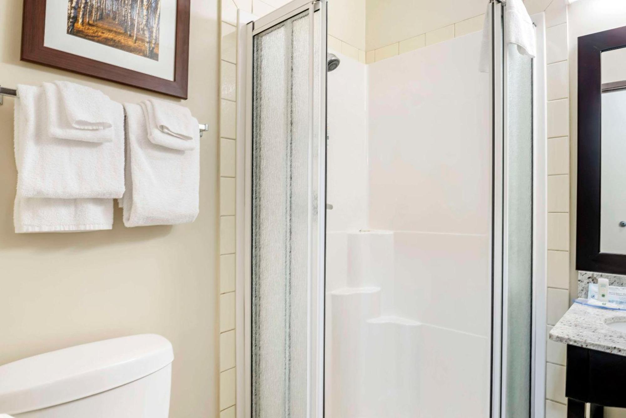 Quality Inn Airport Moncton Ngoại thất bức ảnh