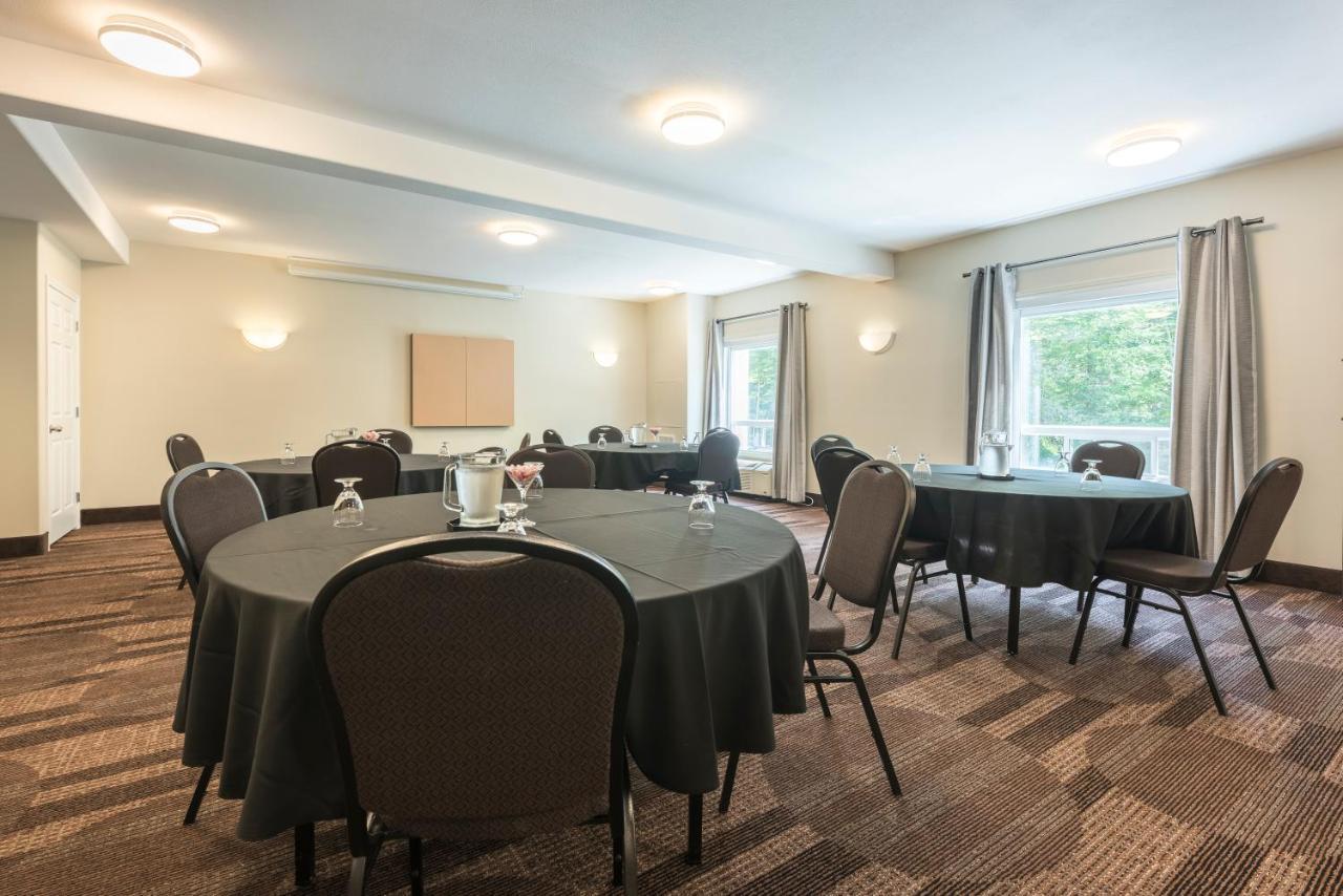 Quality Inn Airport Moncton Ngoại thất bức ảnh